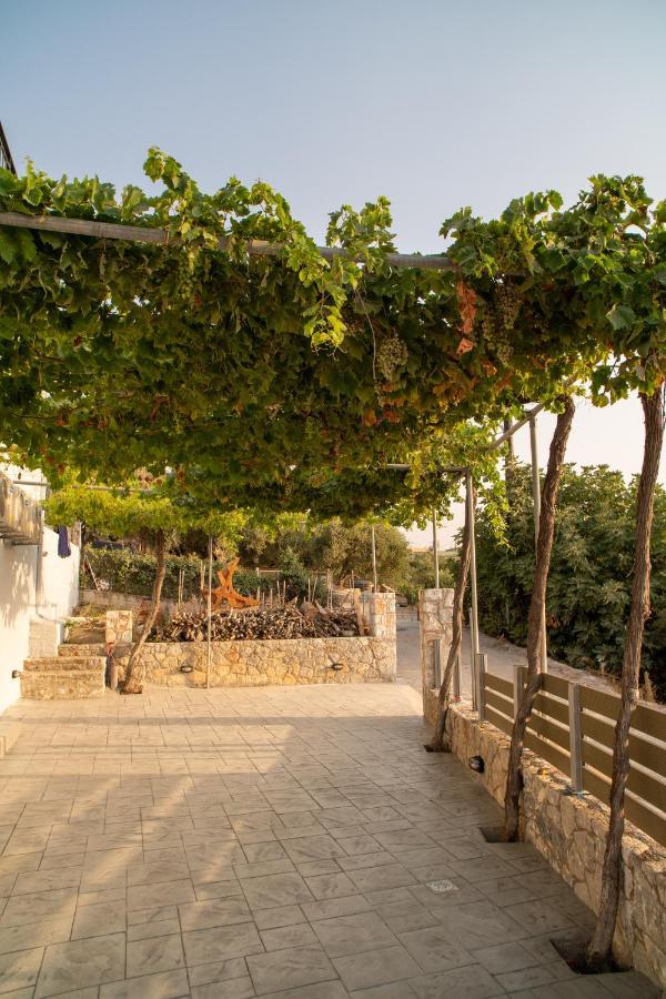 Hello Village Chania Sfakianalion Екстер'єр фото